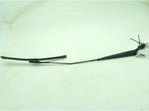 39079908 BRAZO LIMPIAPARABRISAS DEL DER OPEL CROSSLAND X (P17)|Desguaces La Cabaña