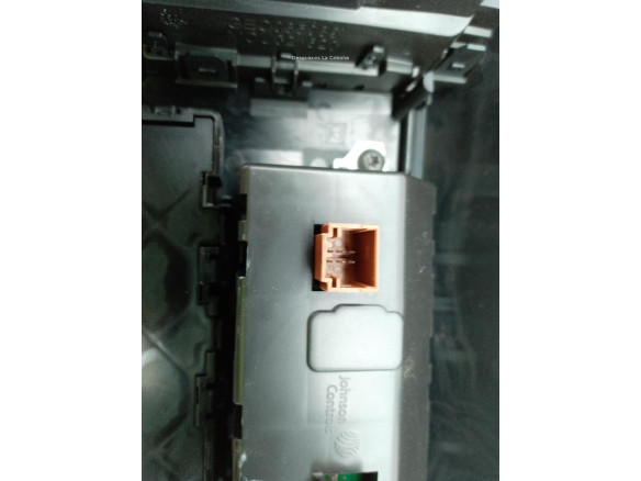 9836586480 DISPLAY OPEL VIVARO C Furgón|Desguaces La Cabaña