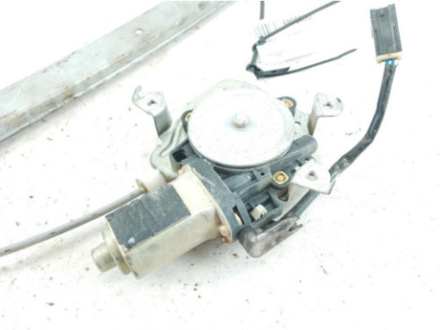 82720VK90B  ELEVALUNAS PUERTA LAT TRA DER NISSAN PICK UP (D22)|Desguaces La Cabaña