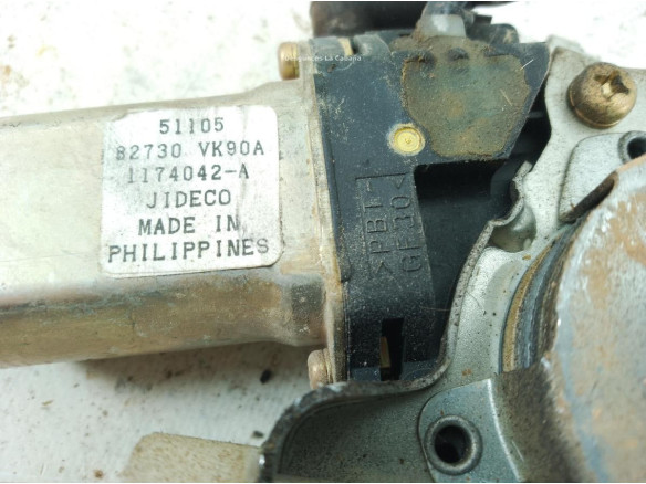 82720VK90B  ELEVALUNAS PUERTA LAT TRA DER NISSAN PICK UP (D22)|Desguaces La Cabaña