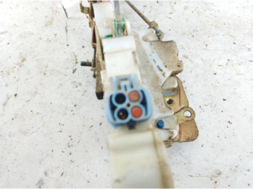 805025P01A  CERRADURA PUERTA LAT TRA DER NISSAN PICK UP (D22)|Desguaces La Cabaña
