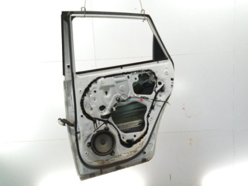 6700302380  PUERTA LAT TRA DER TOYOTA AURIS (_E18_)|Desguaces La Cabaña