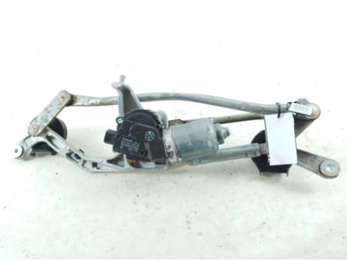 8511002340 MOTOR LIMPIAPARABRISAS DEL TOYOTA AURIS (_E18_)|Desguaces La Cabaña
