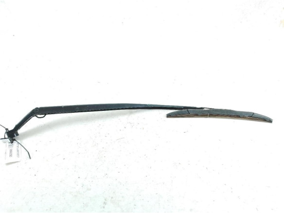 8521102300  BRAZO LIMPIAPARABRISAS DEL DER TOYOTA AURIS (_E18_)|Desguaces La Cabaña