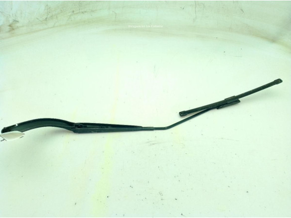 288862805R BRAZO LIMPIAPARABRISAS DEL DER SMART FORTWO Coupé (453)|Desguaces La Cabaña