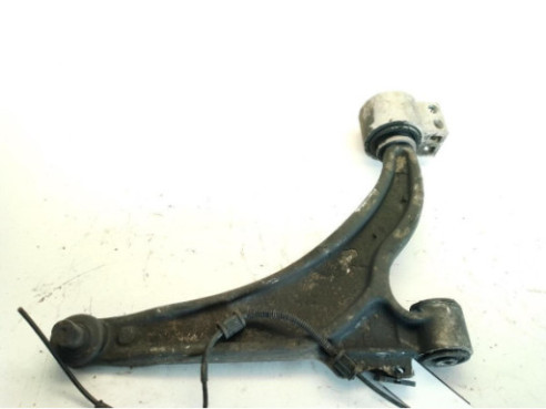 94544266  BRAZO SUSPENSION DEL DER INF CHEVROLET ORLANDO (J309)|Desguaces La Cabaña