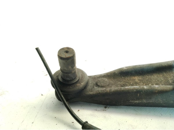 94544266  BRAZO SUSPENSION DEL DER INF CHEVROLET ORLANDO (J309)|Desguaces La Cabaña