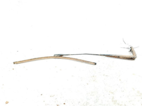 8U1955408A  BRAZO LIMPIAPARABRISAS DEL DER AUDI Q3 (8UB, 8UG)|Desguaces La Cabaña