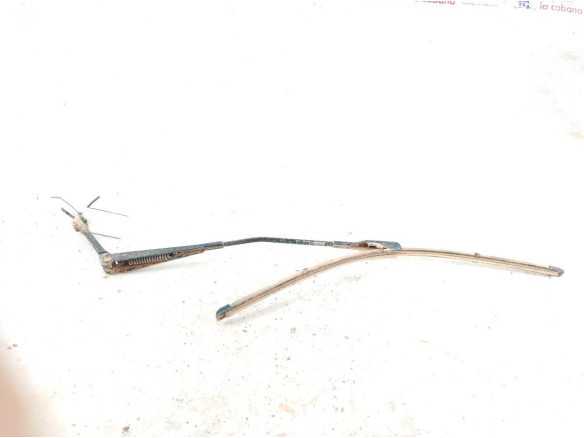 8U1955407A  BRAZO LIMPIAPARABRISAS DEL IZQ AUDI Q3 (8UB, 8UG)|Desguaces La Cabaña