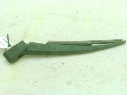 287811574R  BRAZO LIMPIAPARABRISAS TRA PORTÓN RENAULT KADJAR (HA_, HL_)|Desguaces La Cabaña