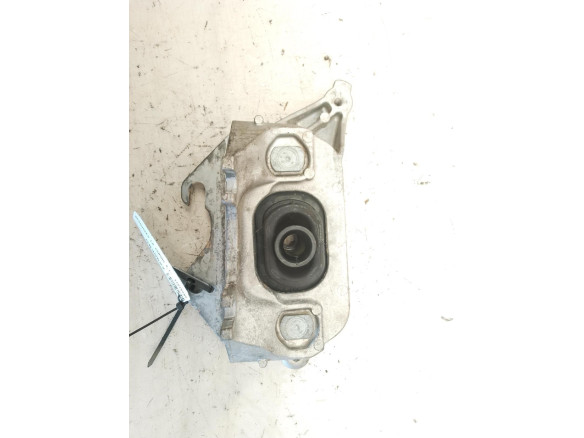 112536909R SOPORTE MOTOR DER NISSAN JUKE (F16)|Desguaces La Cabaña