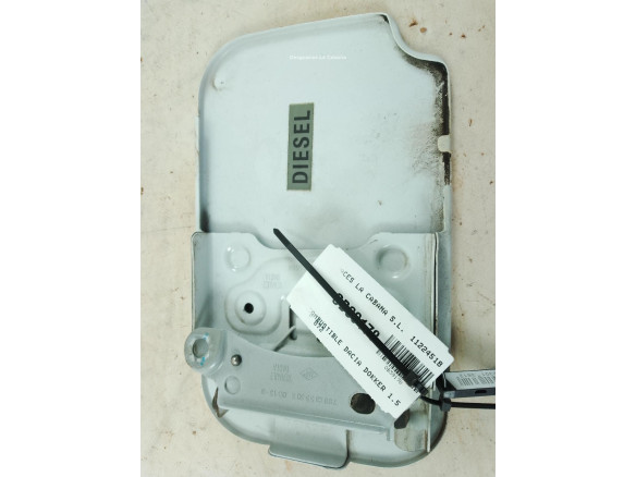 788330558R TAPA COMBUSTIBLE DACIA DOKKER|Desguaces La Cabaña