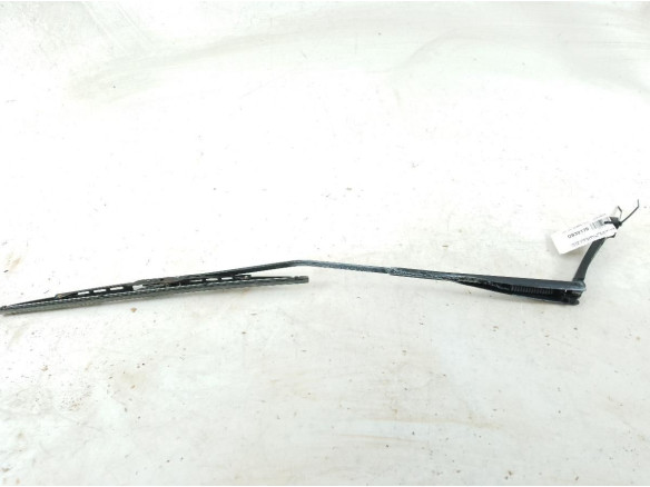288860926R  BRAZO LIMPIAPARABRISAS DEL DER DACIA DOKKER|Desguaces La Cabaña