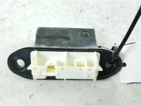 8484048020  PULSADOR PORTON / TAPA MALETA LEXUS NX (_Z1_)|Desguaces La Cabaña