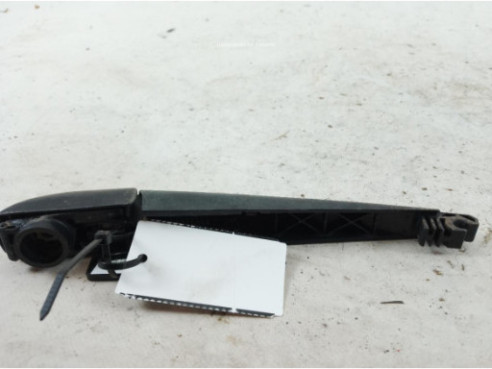 8524142060  BRAZO LIMPIAPARABRISAS TRA PORTÓN LEXUS NX (_Z1_)|Desguaces La Cabaña
