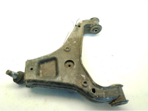 BRAZO SUSPENSION DEL DER INF HYUNDAI H350 Furgón|Desguaces La Cabaña