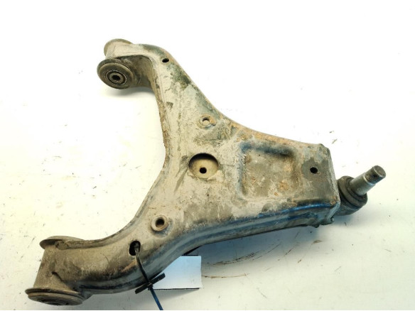 BRAZO SUSPENSION DEL IZQ INF HYUNDAI H350 Furgón|Desguaces La Cabaña