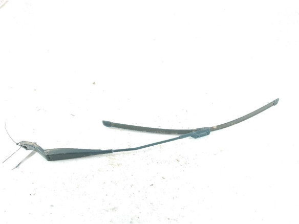 1608393180  BRAZO LIMPIAPARABRISAS DEL IZQ PEUGEOT 208|Desguaces La Cabaña