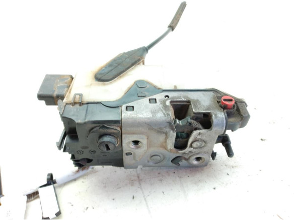 9812501180  CERRADURA PUERTA LAT TRA DER PEUGEOT 208|Desguaces La Cabaña