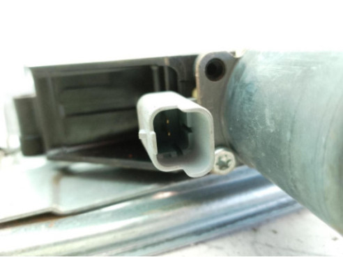 9673154380 ELEVALUNAS PUERTA LAT DEL DER PEUGEOT 208|Desguaces La Cabaña