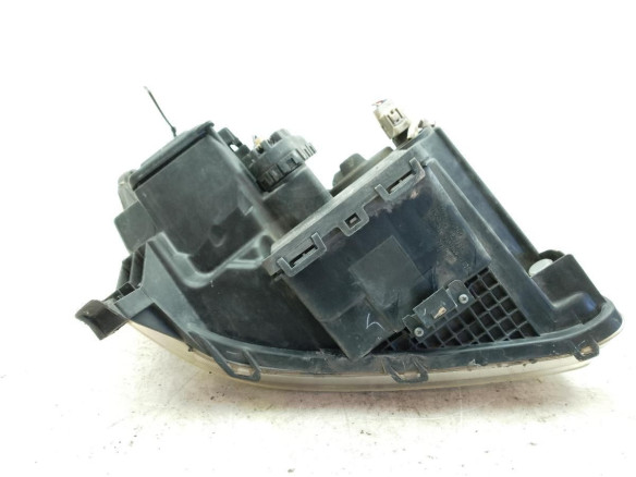 FARO IZQUIERDO TOYOTA AVENSIS (_T25_)|Desguaces La Cabaña