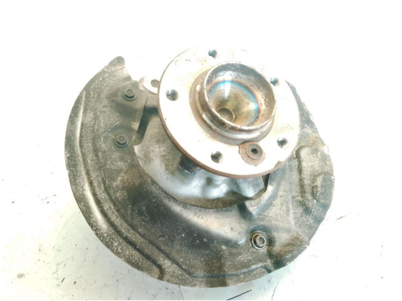 676444303 MANGUETA DEL IZQ BMW 1 (E81)|Desguaces La Cabaña