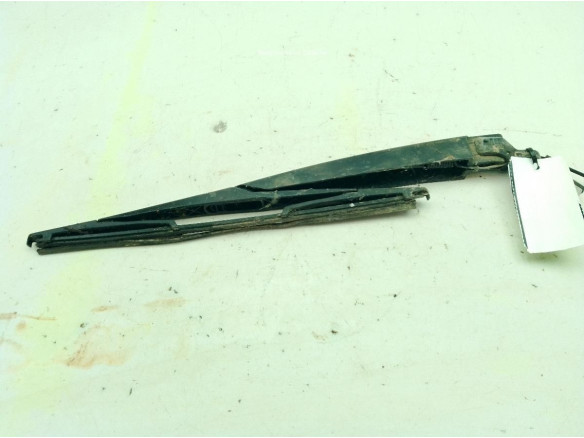 BRAZO LIMPIAPARABRISAS TRA PORTÓN OPEL ASTRA H (A04)|Desguaces La Cabaña