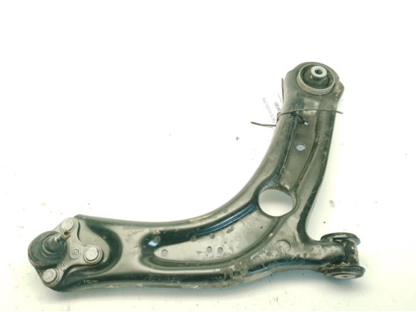3Q0407152S  BRAZO SUSPENSION DEL DER INF VW PASSAT (3G2)|Desguaces La Cabaña