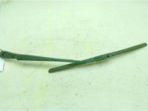 55155937 BRAZO LIMPIAPARABRISAS DEL IZQ JEEP CHEROKEE (KJ)|Desguaces La Cabaña