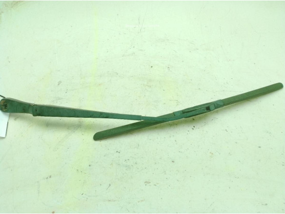 55155937 BRAZO LIMPIAPARABRISAS DEL IZQ JEEP CHEROKEE (KJ)|Desguaces La Cabaña