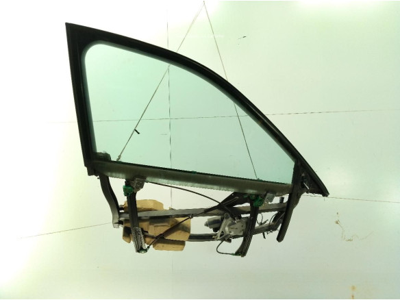 8D0837754 ELEVALUNAS PUERTA LAT DEL DER AUDI A4 (8D2, B5)|Desguaces La Cabaña