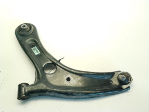 BRAZO SUSPENSION DEL IZQ INF KIA STONIC (YB)|Desguaces La Cabaña