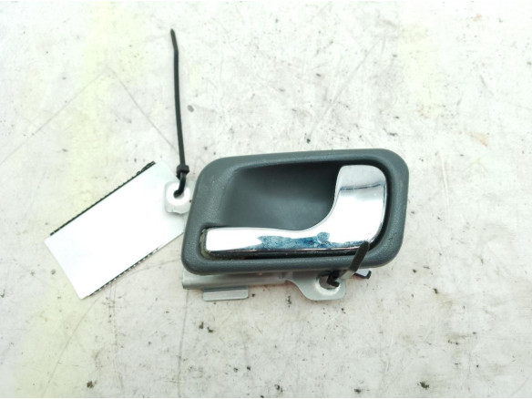 MANILLA PUERTA LAT TRA IZQ INT MITSUBISHI MONTERO   (V3_W, V2_W, V4_W)|Desguaces La Cabaña