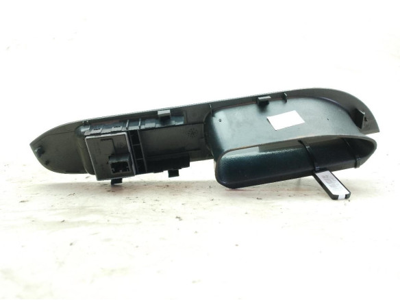 6L1867171F MANDO ELEVALUNAS PUERTA LAT DEL IZQ SEAT IBIZA III (6L1)|Desguaces La Cabaña
