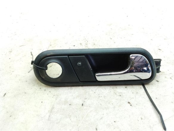 6L0837114H MANILLA PUERTA LAT DEL DER INT SEAT IBIZA III (6L1)|Desguaces La Cabaña