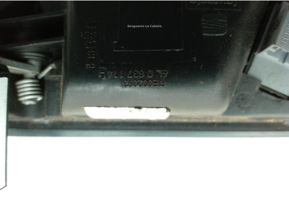 6L0837114H MANILLA PUERTA LAT DEL DER INT SEAT IBIZA III (6L1)|Desguaces La Cabaña