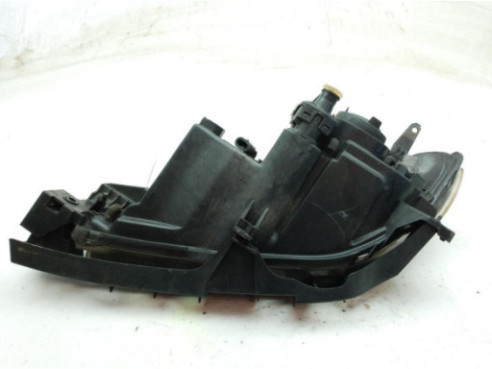 FARO DERECHO MAZDA 3 Sedán (BK)|Desguaces La Cabaña