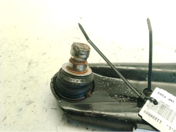 2422614  BRAZO SUSPENSION DEL DER INF FORD PUMA|Desguaces La Cabaña