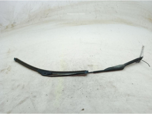 91165490 BRAZO LIMPIAPARABRISAS DEL IZQ RENAULT TRAFIC II Furgón (FL)|Desguaces La Cabaña