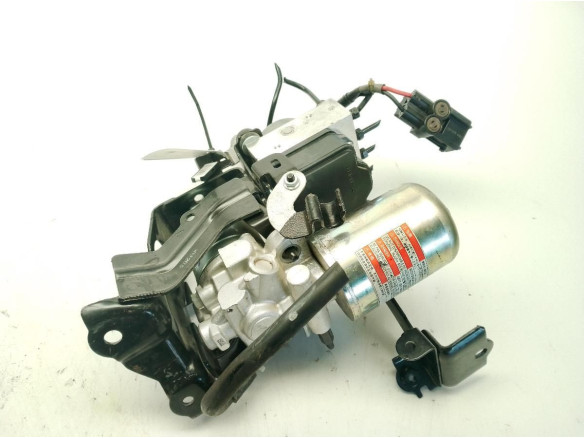 4451076010 GRUPO ABS TOYOTA PRIUS Fastback (_W2_)|Desguaces La Cabaña