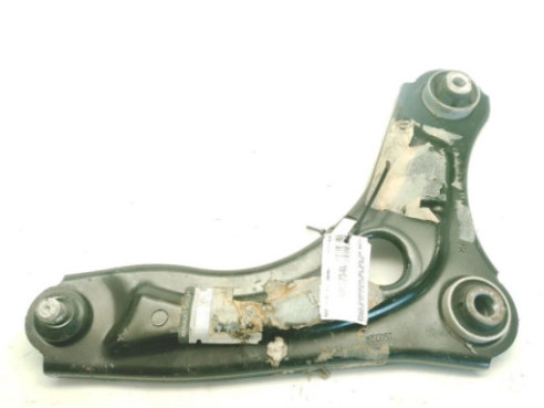 545008653R  BRAZO SUSPENSION DEL DER INF DACIA SANDERO III|Desguaces La Cabaña