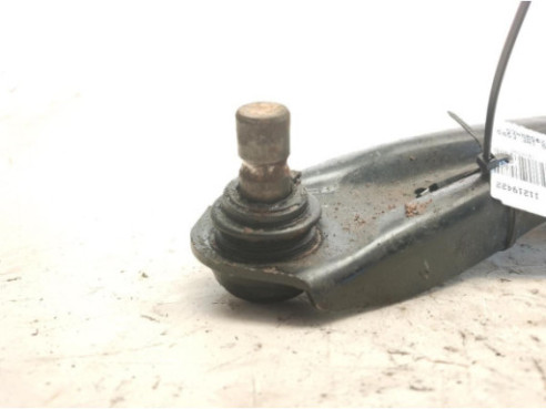 BRAZO SUSPENSION DELANTERO IZQUIERDO INFERIOR|Desguaces La Cabaña 2