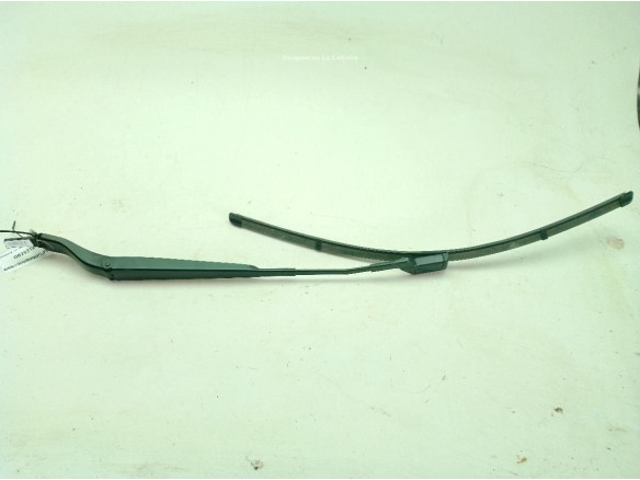 9822931680 BRAZO LIMPIAPARABRISAS DEL IZQ PEUGEOT 2008 II|Desguaces La Cabaña