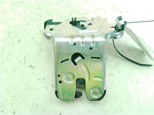 5F082750508S CERRADURA PORTON / TAPA MALETA SEAT ATECA (KH7)|Desguaces La Cabaña