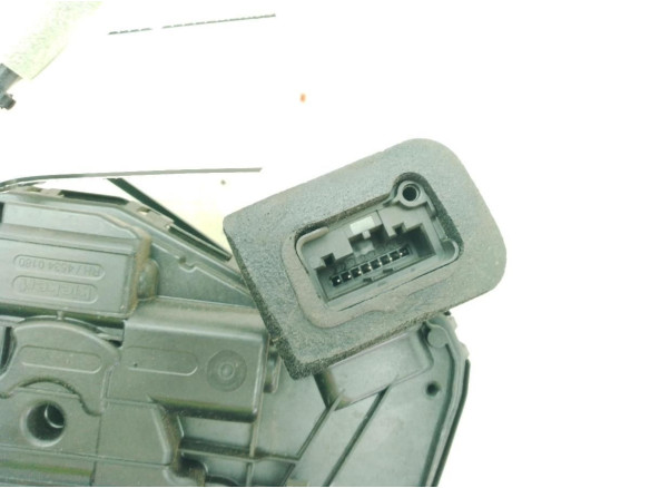 B6A5TB837016A CERRADURA PUERTA LAT DEL DER SEAT ATECA (KH7)|Desguaces La Cabaña