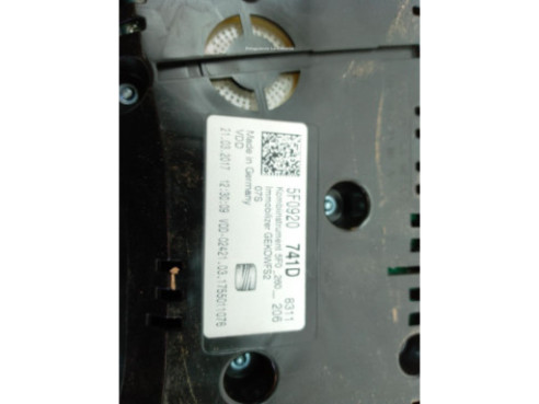 5F0920741D CUADRO INSTRUMENTOS SEAT ATECA (KH7)|Desguaces La Cabaña