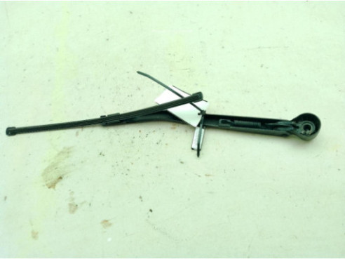 BRAZO LIMPIAPARABRISAS TRA PORTÓN BMW X1 (E84)|Desguaces La Cabaña