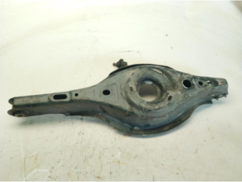GHP928300  BRAZO SUSPENSION TRA DER INF CENTRAL MAZDA 6 Sedán (GJ, GL)|Desguaces La Cabaña