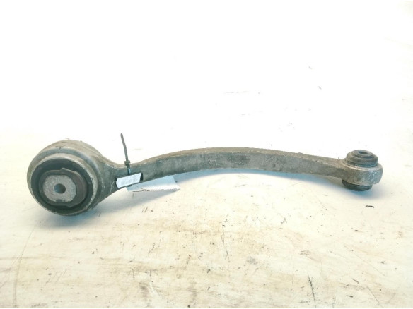 C2Z10052  BRAZO SUSPENSION DEL DER INF ANTERIOR JAGUAR XF (X250)|Desguaces La Cabaña