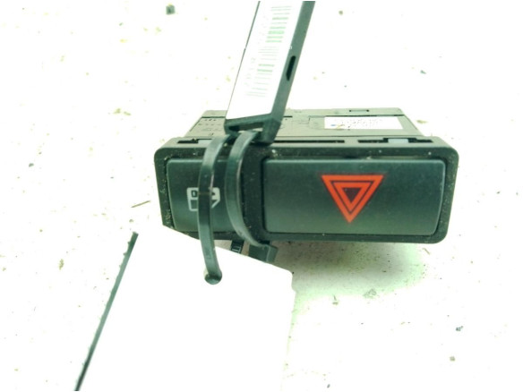 61318368920 INTERRUPTOR WARNING BMW 3 (E46)|Desguaces La Cabaña